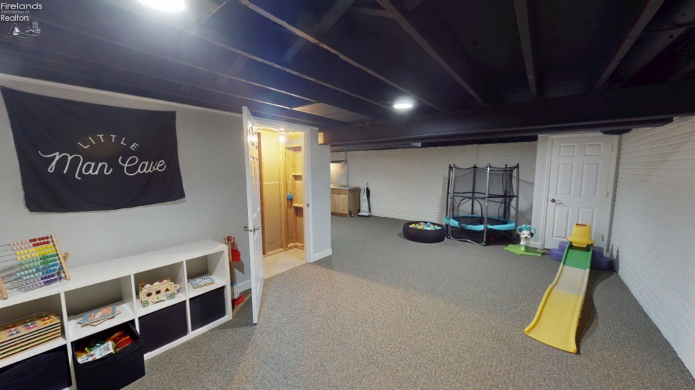 28845 Starlight Road, Perrysburg, 43551, 3 Bedrooms Bedrooms, ,2 BathroomsBathrooms,Residential,For Sale,Starlight,20260294