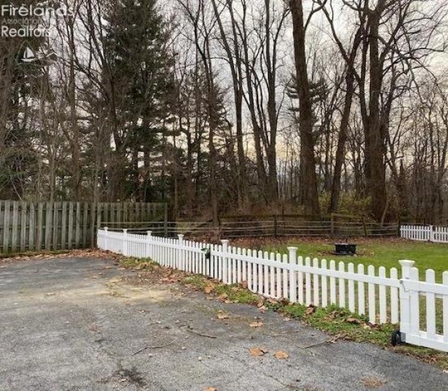 202 Old State Road, Norwalk, 44857, 3 Bedrooms Bedrooms, ,3 BathroomsBathrooms,Residential,For Sale,Old State,20260425