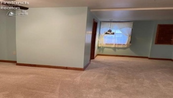 202 Old State Road, Norwalk, 44857, 3 Bedrooms Bedrooms, ,3 BathroomsBathrooms,Residential,For Sale,Old State,20260425 202 Old State Road, Norwalk, 44857, 3 Bedrooms Bedrooms, ,3 BathroomsBathrooms,Residential,For Sale,Old State,20260425