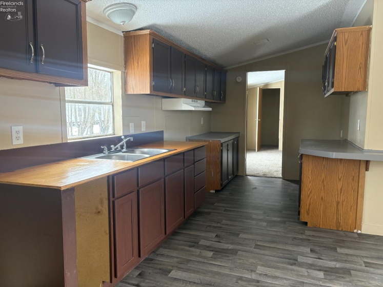 1121 Clayberg Road, Greenwich, 44837, 3 Bedrooms Bedrooms, ,2 BathroomsBathrooms,Residential,For Sale,Clayberg,20260406