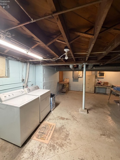 1334 Lindsley Street, Sandusky, 44870, 3 Bedrooms Bedrooms, ,1 BathroomBathrooms,Residential,For Sale,Lindsley,20260159