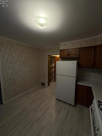 1334 Lindsley Street, Sandusky, 44870, 3 Bedrooms Bedrooms, ,1 BathroomBathrooms,Residential,For Sale,Lindsley,20260159