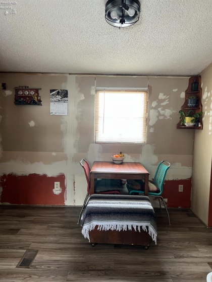 63 Maple Street, New London, 44851, 4 Bedrooms Bedrooms, ,2 BathroomsBathrooms,Residential,For Sale,Maple,20260437