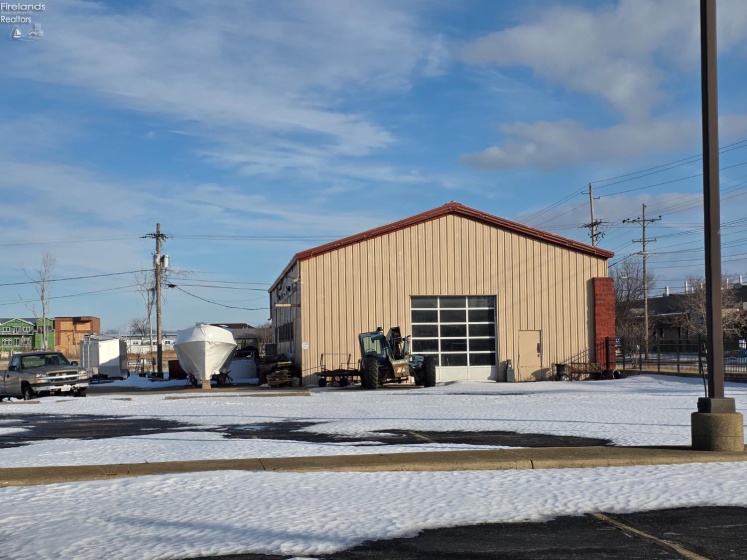 1615 First Street, Sandusky, 44870, ,Commercial,For Sale,First,20260426