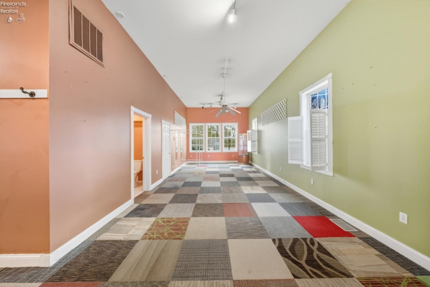 130 Main Street, Marblehead, 43440, ,Commercial For Lease,For Lease,Main,20260431