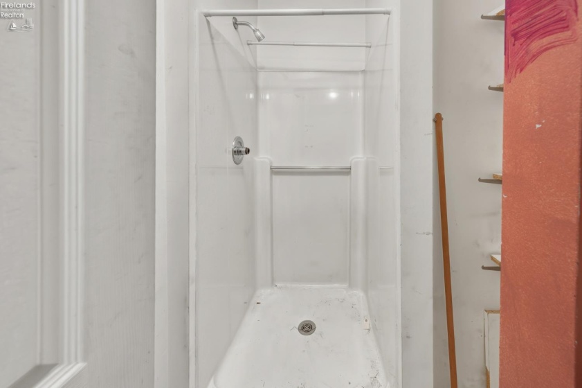 130 Main Street, Marblehead, 43440, ,Commercial For Lease,For Lease,Main,20260431