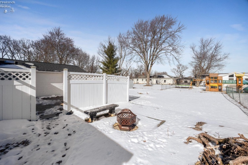 757 Martin Ave., Amherst, 44001, 4 Bedrooms Bedrooms, ,3 BathroomsBathrooms,Residential,For Sale,Martin Ave.,20260435