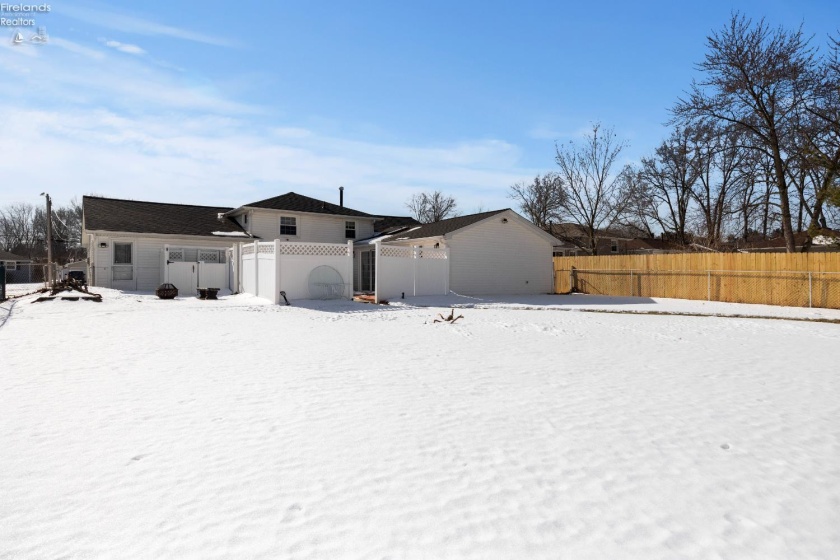 757 Martin Ave., Amherst, 44001, 4 Bedrooms Bedrooms, ,3 BathroomsBathrooms,Residential,For Sale,Martin Ave.,20260435