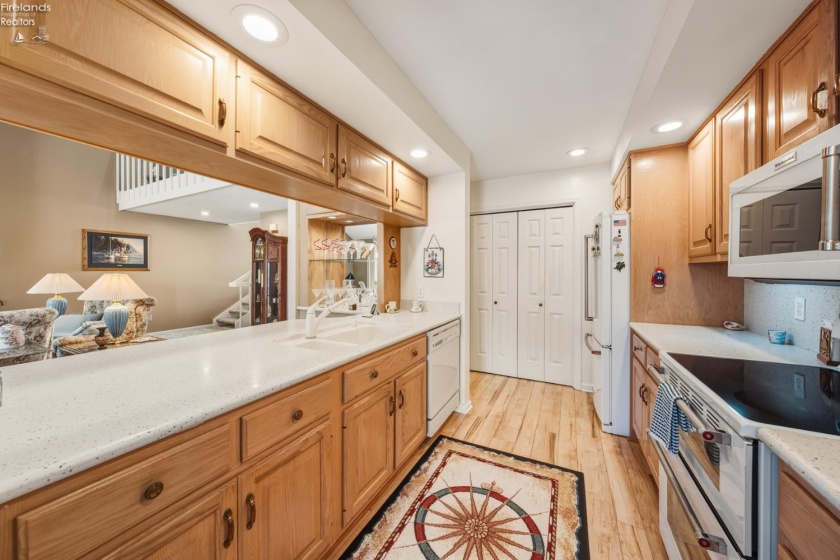 526 Mariner, Huron, 44839, 4 Bedrooms Bedrooms, ,3 BathroomsBathrooms,Residential,For Sale,Mariner,20260434