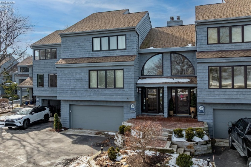 526 Mariner, Huron, 44839, 4 Bedrooms Bedrooms, ,3 BathroomsBathrooms,Residential,For Sale,Mariner,20260434