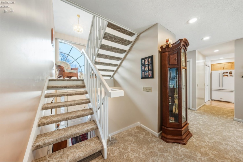 526 Mariner, Huron, 44839, 4 Bedrooms Bedrooms, ,3 BathroomsBathrooms,Residential,For Sale,Mariner,20260434