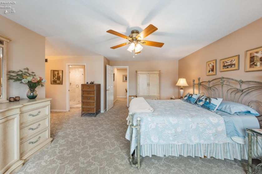 526 Mariner, Huron, 44839, 4 Bedrooms Bedrooms, ,3 BathroomsBathrooms,Residential,For Sale,Mariner,20260434