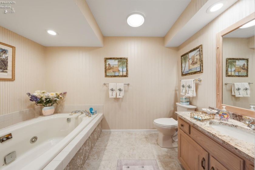 526 Mariner, Huron, 44839, 4 Bedrooms Bedrooms, ,3 BathroomsBathrooms,Residential,For Sale,Mariner,20260434