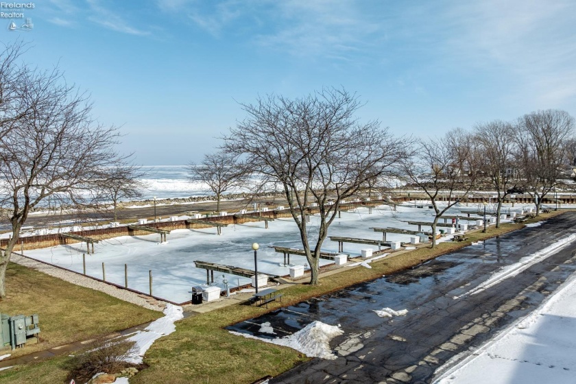 526 Mariner, Huron, 44839, 4 Bedrooms Bedrooms, ,3 BathroomsBathrooms,Residential,For Sale,Mariner,20260434