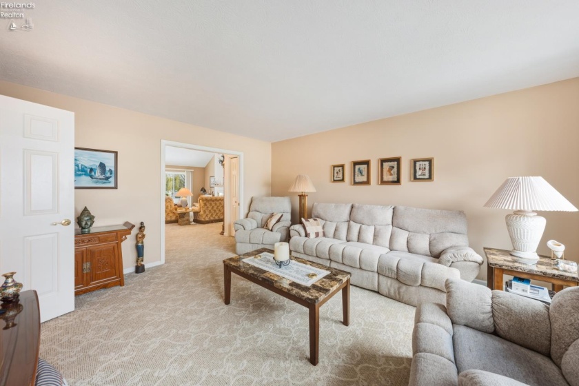 526 Mariner, Huron, 44839, 4 Bedrooms Bedrooms, ,3 BathroomsBathrooms,Residential,For Sale,Mariner,20260434