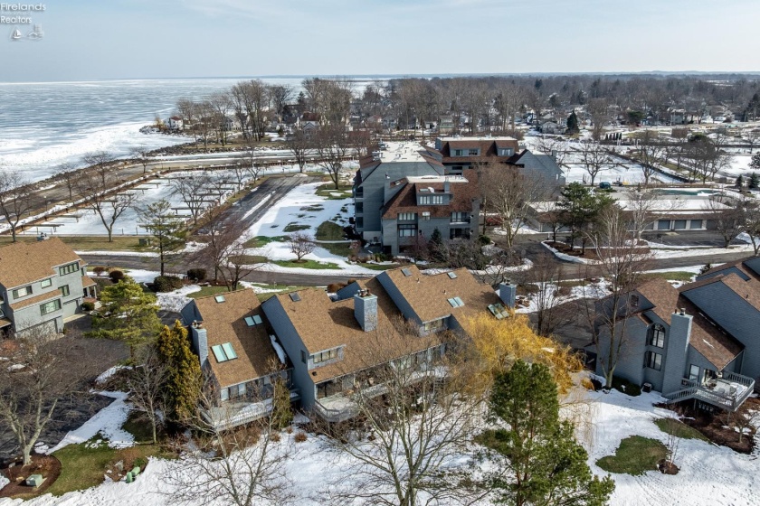 526 Mariner, Huron, 44839, 4 Bedrooms Bedrooms, ,3 BathroomsBathrooms,Residential,For Sale,Mariner,20260434