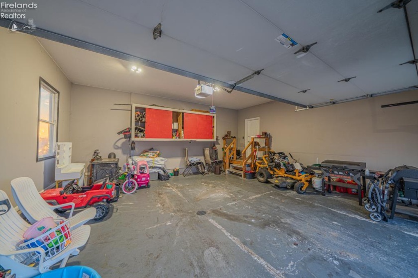 11101 Genzman Road, Oak Harbor, 43449, 4 Bedrooms Bedrooms, ,3 BathroomsBathrooms,Residential,For Sale,Genzman,20260449