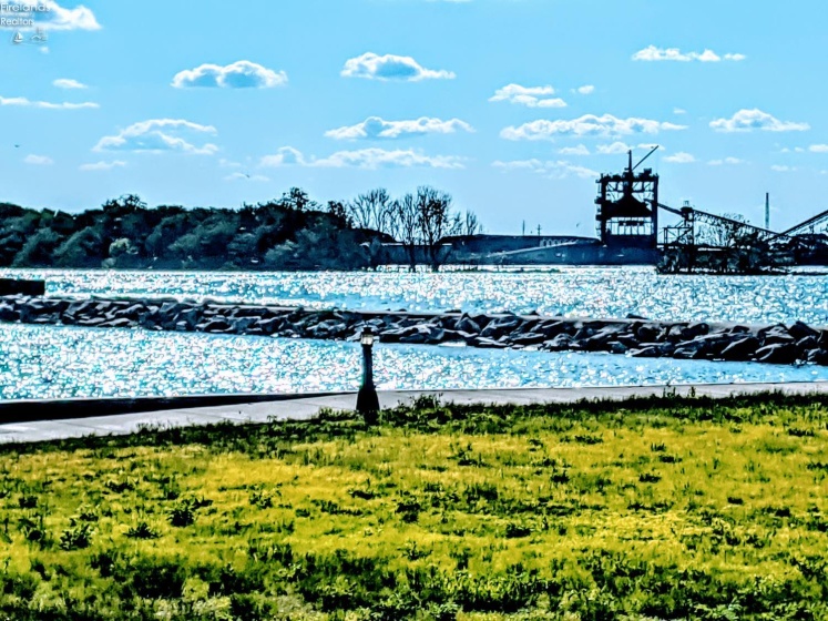 401 SHORELINE Drive, Sandusky, 44870, 1 Bedroom Bedrooms, ,1 BathroomBathrooms,Residential,For Sale,SHORELINE,20260436