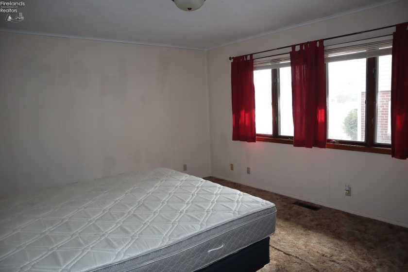 184 Tucker Avenue, Norwalk, 44857, 3 Bedrooms Bedrooms, ,1 BathroomBathrooms,Residential,For Sale,Tucker,20260452