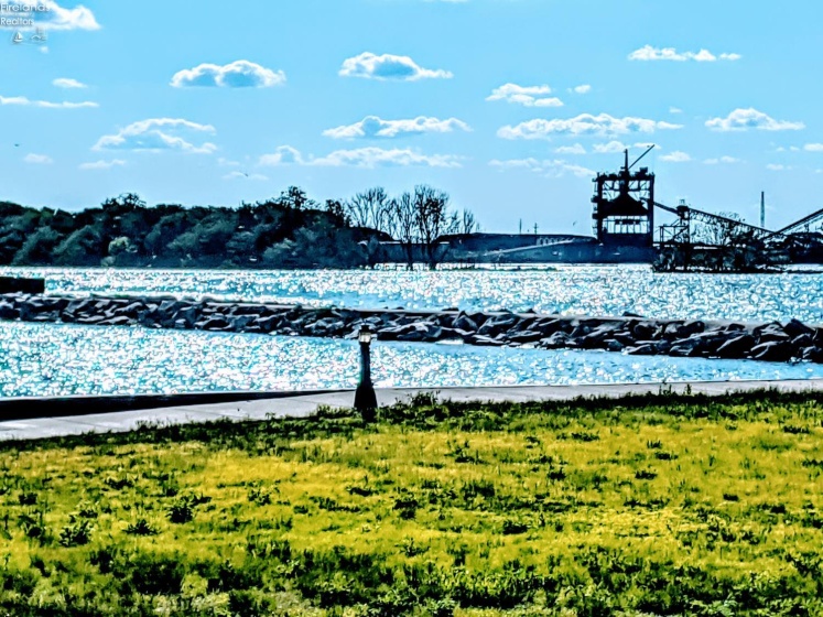 401 SHORELINE Drive, Sandusky, 44870, 1 Bedroom Bedrooms, ,1 BathroomBathrooms,Residential,For Sale,SHORELINE,20260445