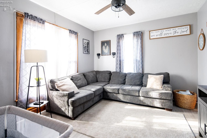 132 Hamilton Street, Bellevue, 44811, 2 Bedrooms Bedrooms, ,2 BathroomsBathrooms,Residential,For Sale,Hamilton,20260423