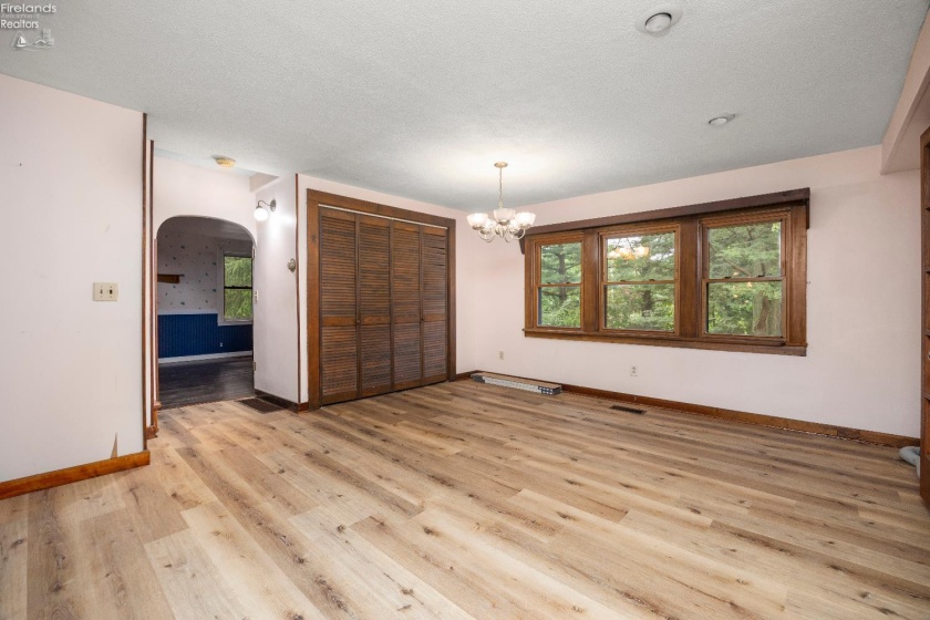 5054 State Route 601, Norwalk, 44857, 6 Bedrooms Bedrooms, ,8 BathroomsBathrooms,Residential,For Sale,State Route 601,20260459