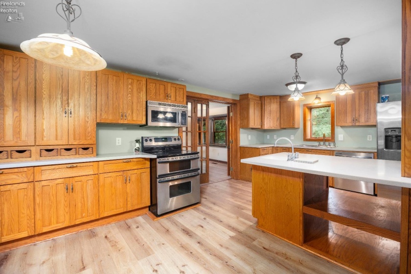 5054 State Route 601, Norwalk, 44857, 6 Bedrooms Bedrooms, ,8 BathroomsBathrooms,Residential,For Sale,State Route 601,20260459