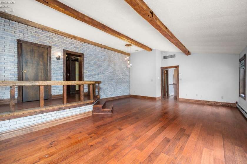 5054 State Route 601, Norwalk, 44857, 6 Bedrooms Bedrooms, ,8 BathroomsBathrooms,Residential,For Sale,State Route 601,20260459