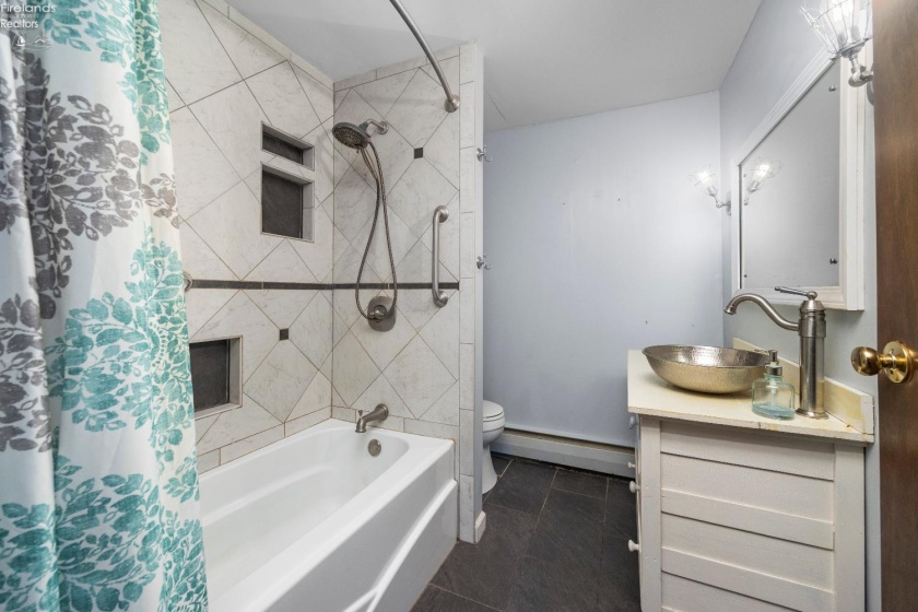 5054 State Route 601, Norwalk, 44857, 6 Bedrooms Bedrooms, ,8 BathroomsBathrooms,Residential,For Sale,State Route 601,20260459