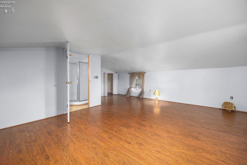 5054 State Route 601, Norwalk, 44857, 6 Bedrooms Bedrooms, ,8 BathroomsBathrooms,Residential,For Sale,State Route 601,20260459