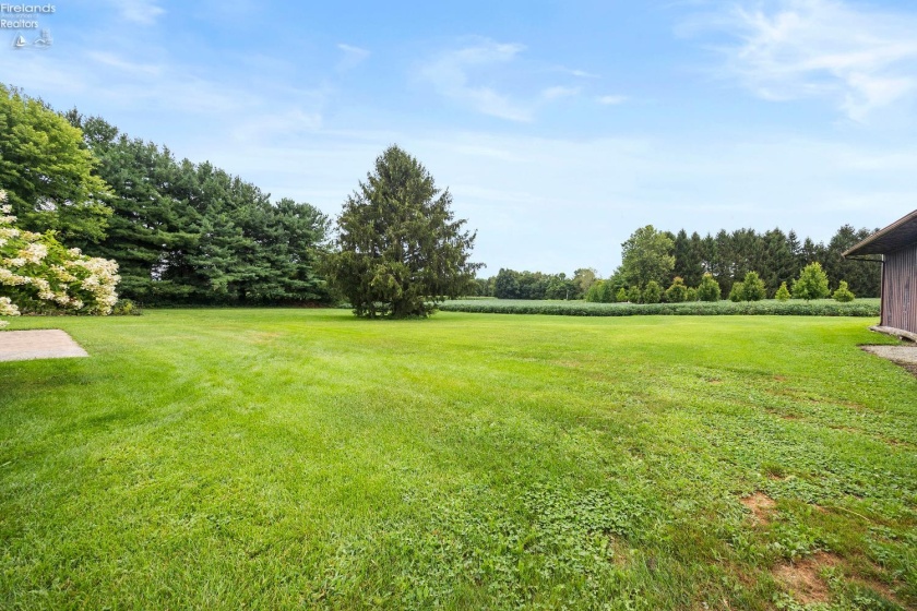 5054 State Route 601, Norwalk, 44857, 6 Bedrooms Bedrooms, ,8 BathroomsBathrooms,Residential,For Sale,State Route 601,20260459