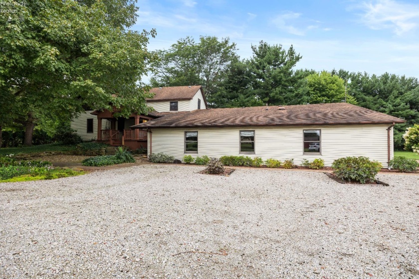 5054 State Route 601, Norwalk, 44857, 6 Bedrooms Bedrooms, ,8 BathroomsBathrooms,Residential,For Sale,State Route 601,20260459