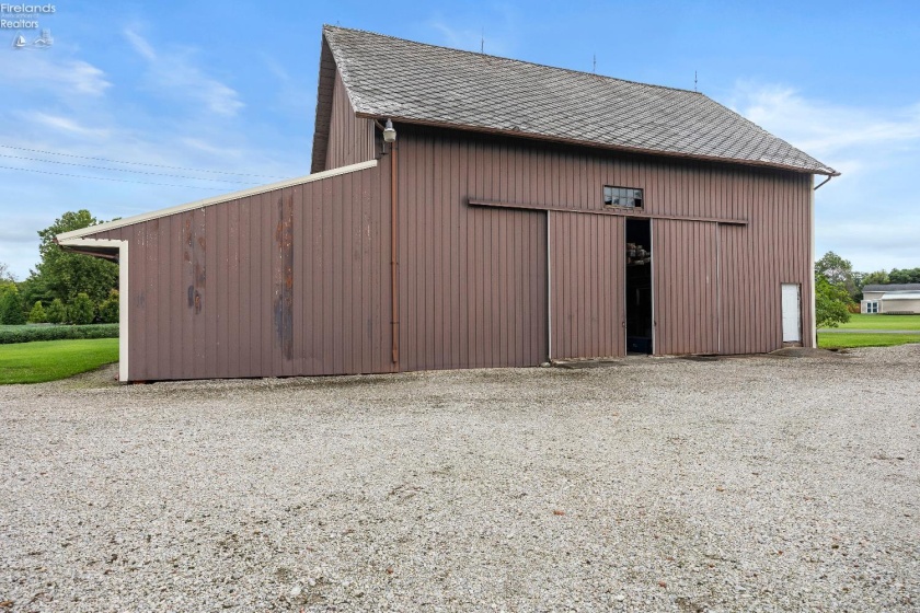 5054 State Route 601, Norwalk, 44857, 6 Bedrooms Bedrooms, ,8 BathroomsBathrooms,Residential,For Sale,State Route 601,20260459