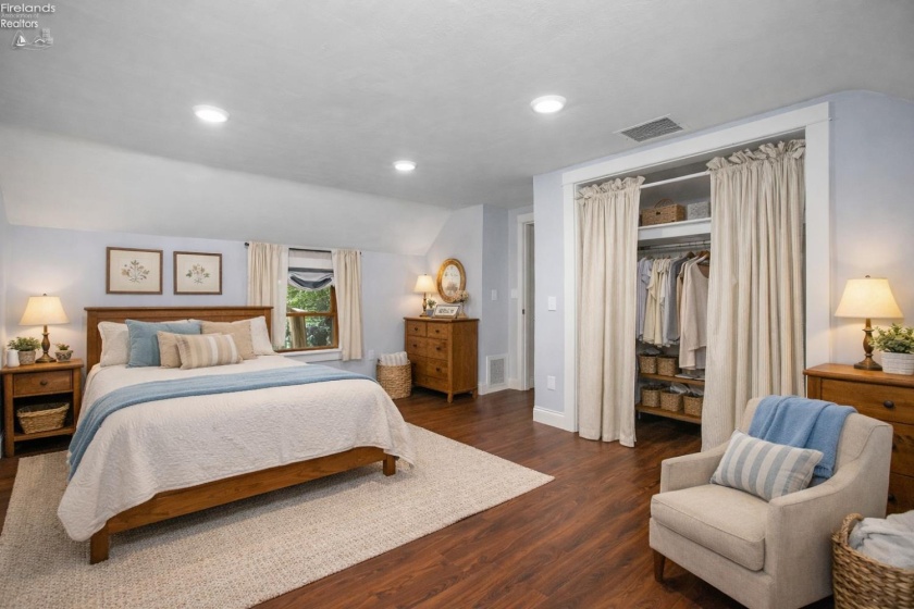 5054 State Route 601, Norwalk, 44857, 6 Bedrooms Bedrooms, ,8 BathroomsBathrooms,Residential,For Sale,State Route 601,20260459