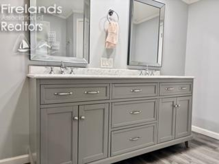 155 Nelson Street, Clyde, 43410, 3 Bedrooms Bedrooms, ,2 BathroomsBathrooms,Residential,For Sale,Nelson Street,20260460