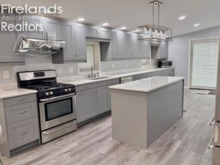 155 Nelson Street, Clyde, 43410, 3 Bedrooms Bedrooms, ,2 BathroomsBathrooms,Residential,For Sale,Nelson Street,20260460