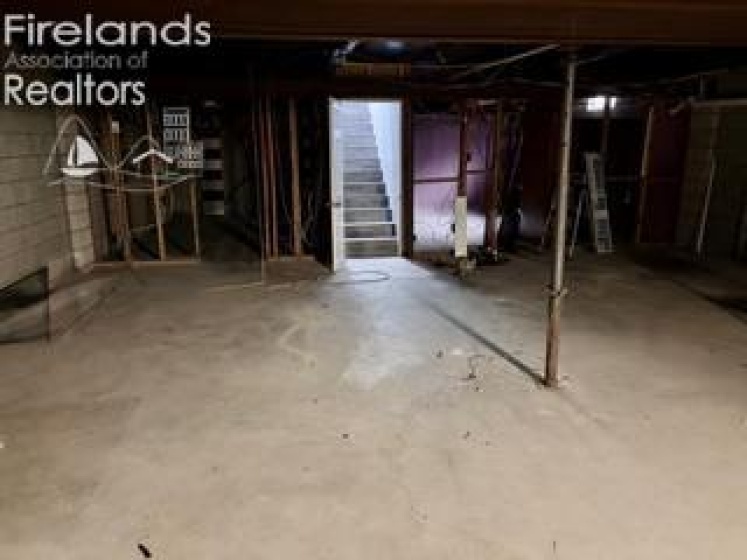 155 Nelson Street, Clyde, 43410, 3 Bedrooms Bedrooms, ,2 BathroomsBathrooms,Residential,For Sale,Nelson Street,20260460