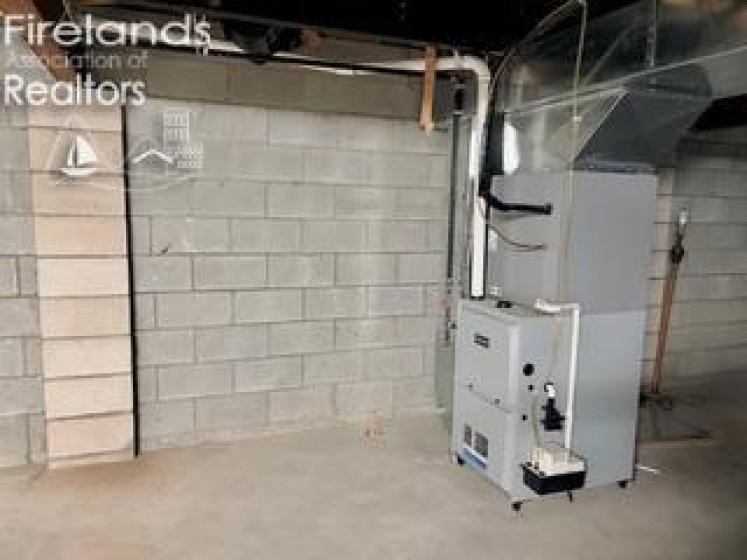 155 Nelson Street, Clyde, 43410, 3 Bedrooms Bedrooms, ,2 BathroomsBathrooms,Residential,For Sale,Nelson Street,20260460