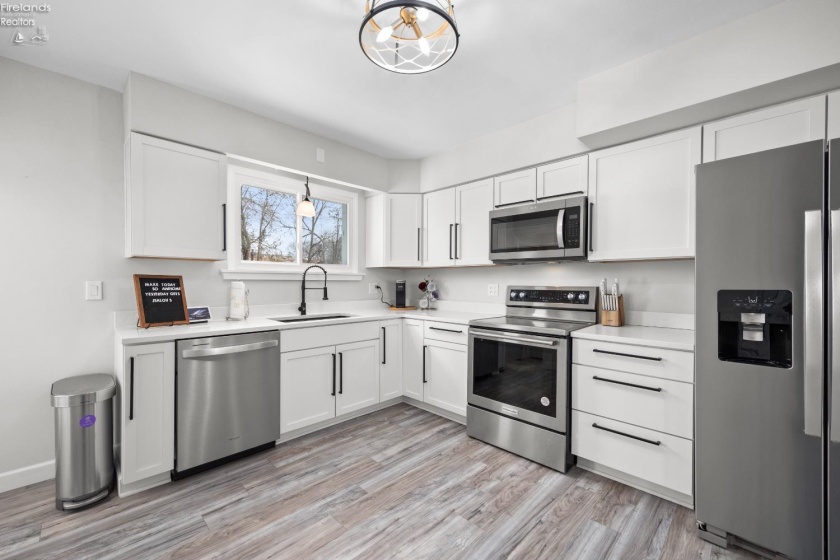 3702 Osborn Drive, Sandusky, 44870, 3 Bedrooms Bedrooms, ,2 BathroomsBathrooms,Residential,For Sale,Osborn,20260428