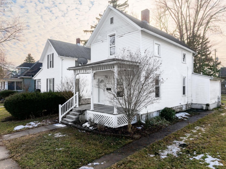 1010 White Avenue, Fremont, 43420, 2 Bedrooms Bedrooms, ,1 BathroomBathrooms,Residential,For Sale,White,20260442