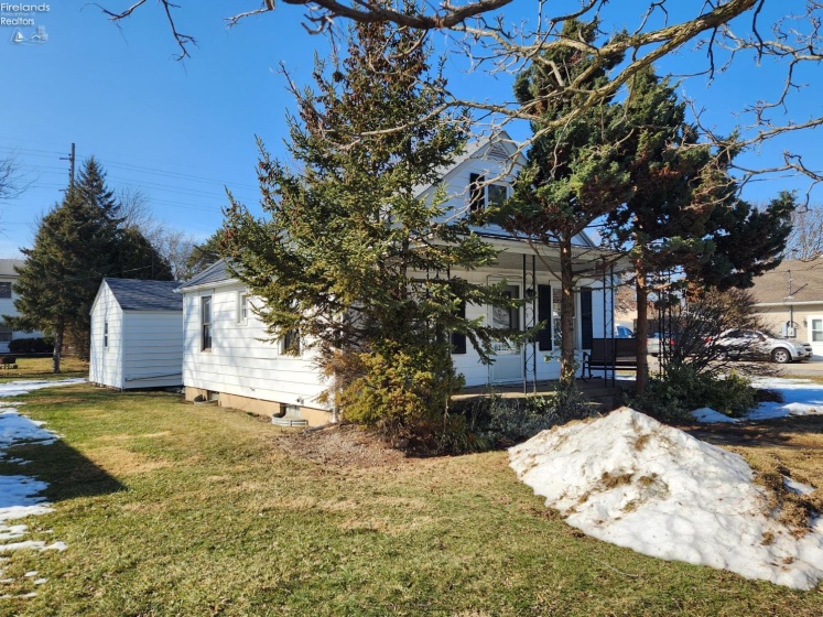 2103 Putnam Street, Sandusky, 44870, 3 Bedrooms Bedrooms, ,1 BathroomBathrooms,Residential,For Sale,Putnam Street,20260453