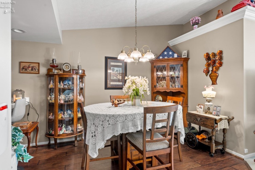 927 Dallas Drive, Huron, 44839, 2 Bedrooms Bedrooms, ,2 BathroomsBathrooms,Residential,For Sale,Dallas,20253688