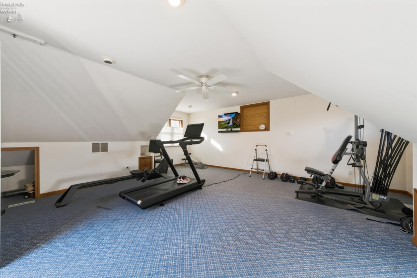 1209 Prairie Street, Marblehead, 43440, 5 Bedrooms Bedrooms, ,3 BathroomsBathrooms,Residential,For Sale,Prairie,20260478