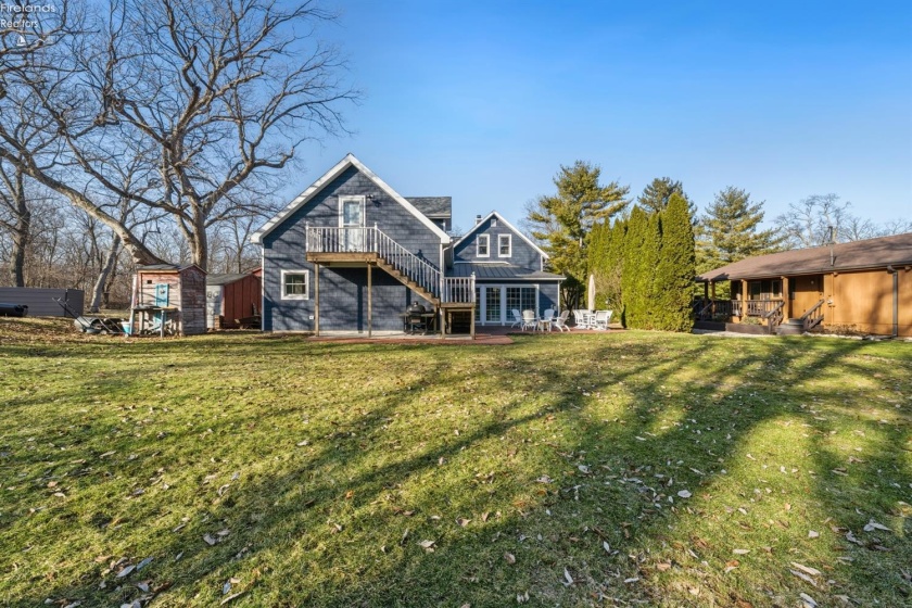 1209 Prairie Street, Marblehead, 43440, 5 Bedrooms Bedrooms, ,3 BathroomsBathrooms,Residential,For Sale,Prairie,20260478