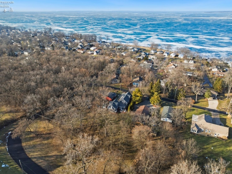 1209 Prairie Street, Marblehead, 43440, 5 Bedrooms Bedrooms, ,3 BathroomsBathrooms,Residential,For Sale,Prairie,20260478