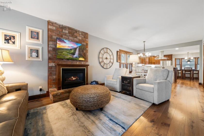 1209 Prairie Street, Marblehead, 43440, 5 Bedrooms Bedrooms, ,3 BathroomsBathrooms,Residential,For Sale,Prairie,20260478