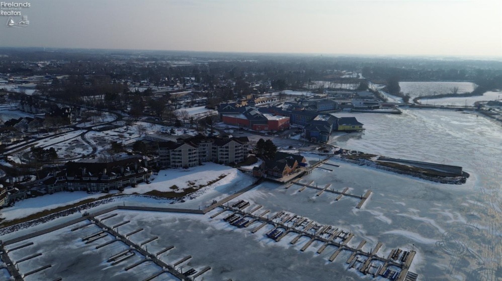 57 Marina Point, Sandusky, 44870, 1 Bedroom Bedrooms, ,1 BathroomBathrooms,Residential,For Sale,Marina Point,20260384