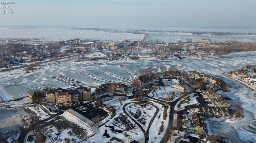 57 Marina Point, Sandusky, 44870, 1 Bedroom Bedrooms, ,1 BathroomBathrooms,Residential,For Sale,Marina Point,20260384