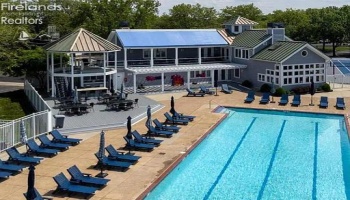 57 Marina Point, Sandusky, 44870, 1 Bedroom Bedrooms, ,1 BathroomBathrooms,Residential,For Sale,Marina Point,20260384