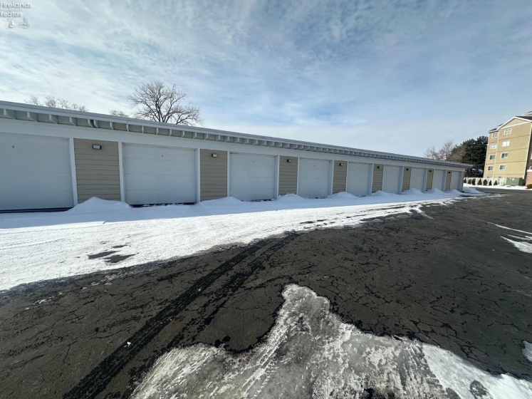 57 Marina Point, Sandusky, 44870, 1 Bedroom Bedrooms, ,1 BathroomBathrooms,Residential,For Sale,Marina Point,20260384